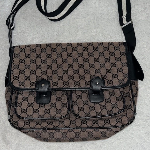 Gucci Tan and Black Monogram Shoulder Bag - Picture 2 of 12